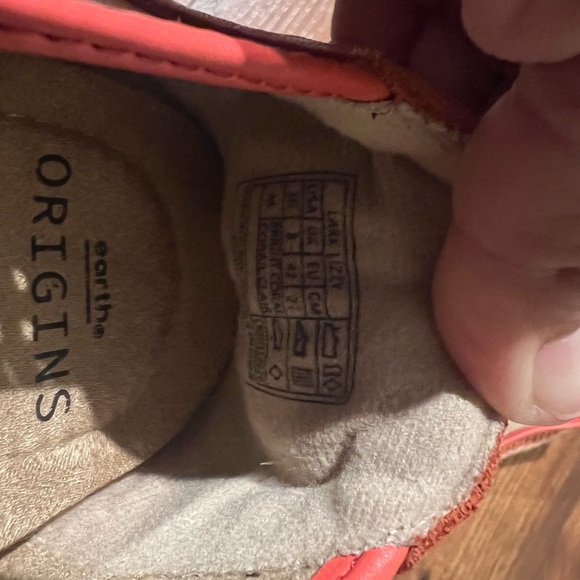 Earth Origins Orange Perforated Flats Lark Lizzy Size 10 - Picture 6 of 7